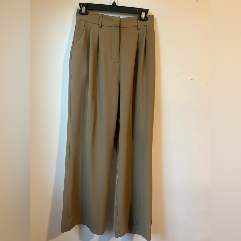 Wide-Leg Tan Trousers Size Small In Great Condition